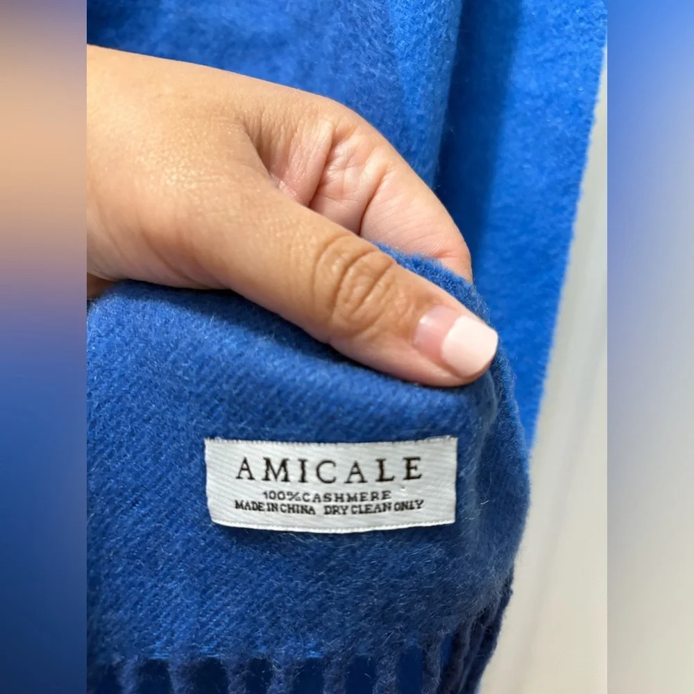 Amicale Cashmere Blue Scarf Fringe Two Tone Color Block - Picture 4 of 5